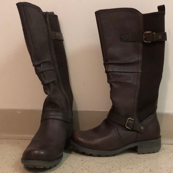 NWOT. The size is a bit smaller for me. - Picture 2 of 6